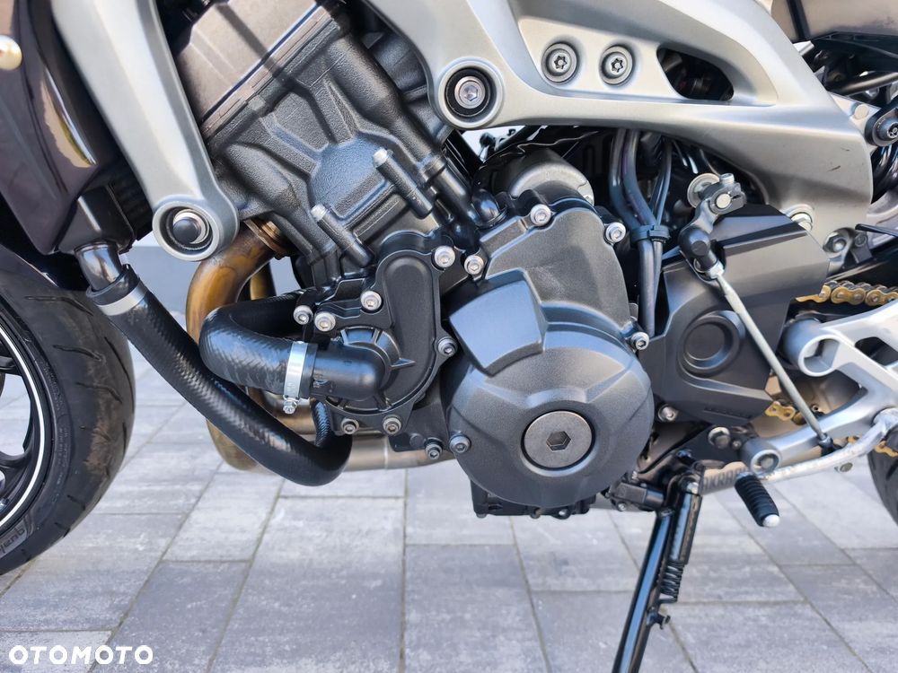 Yamaha MT - 8