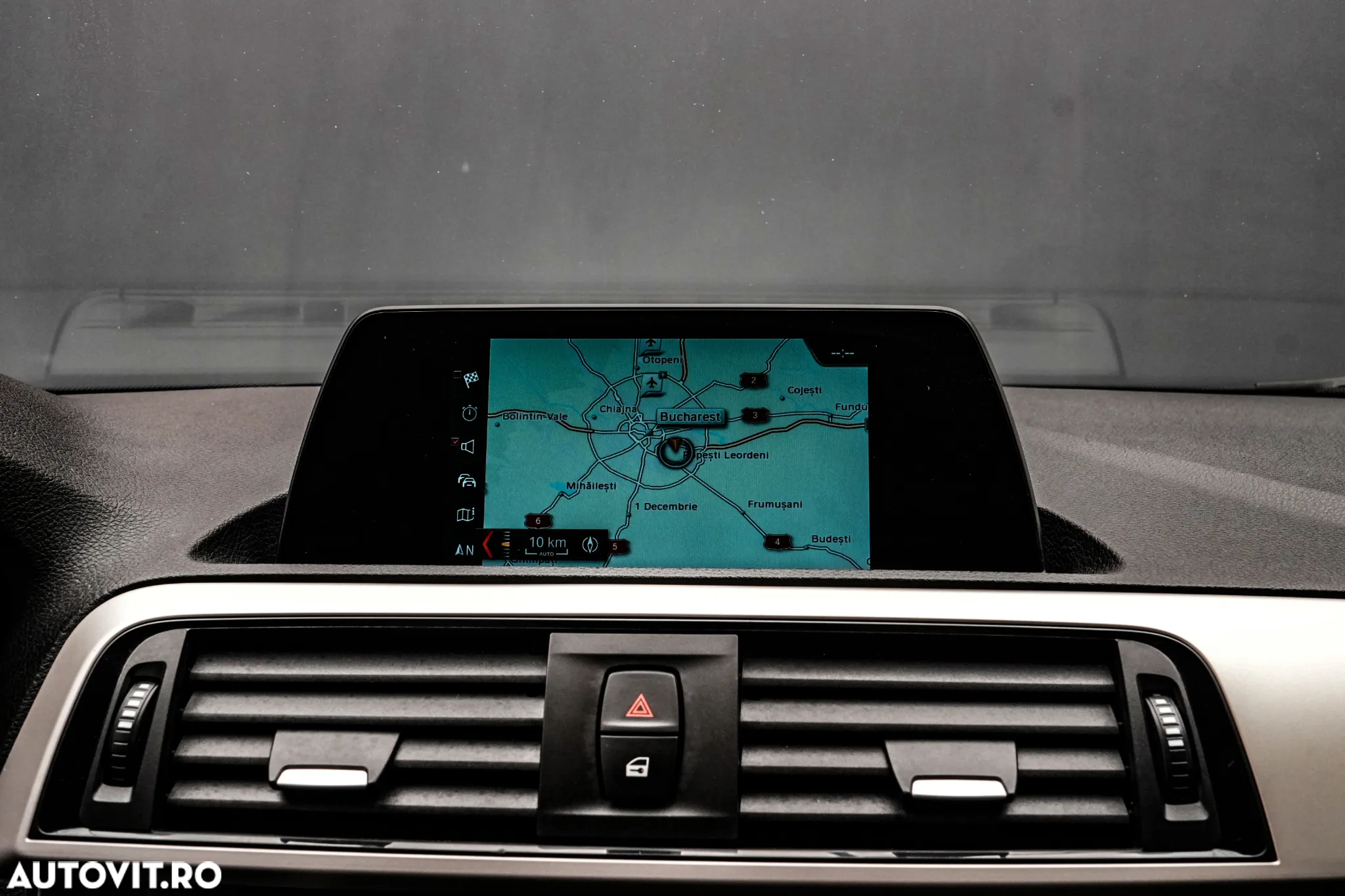BMW Seria 2 218d Advantage - 11
