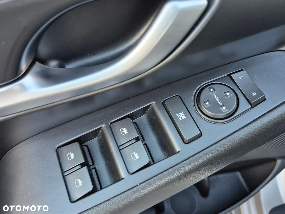 Hyundai i30 1.4 Premiere Comfort - 20