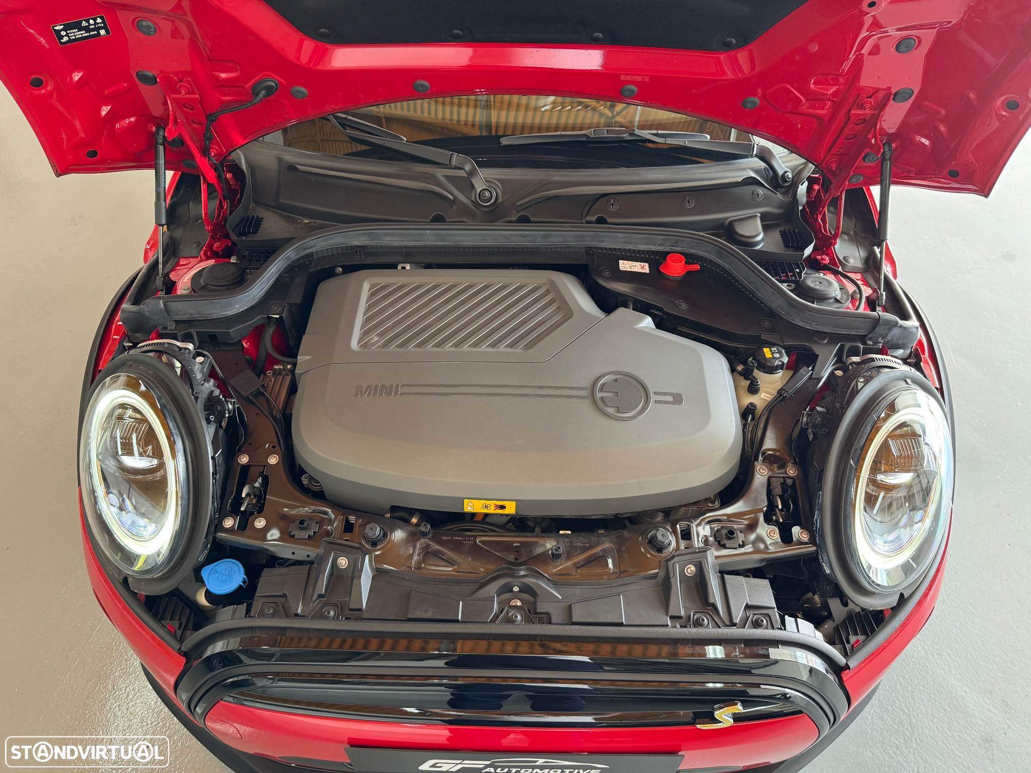 MINI 3 Portas Cooper SE - 11