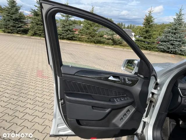 Mercedes-Benz GLS 350 d 4Matic 9G-TRONIC AMG Line - 16
