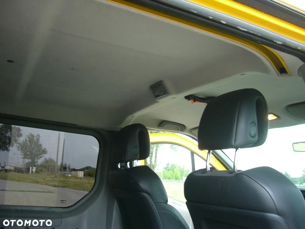 Opel Vivaro LONG 2,5 dci 115 Ps - 16