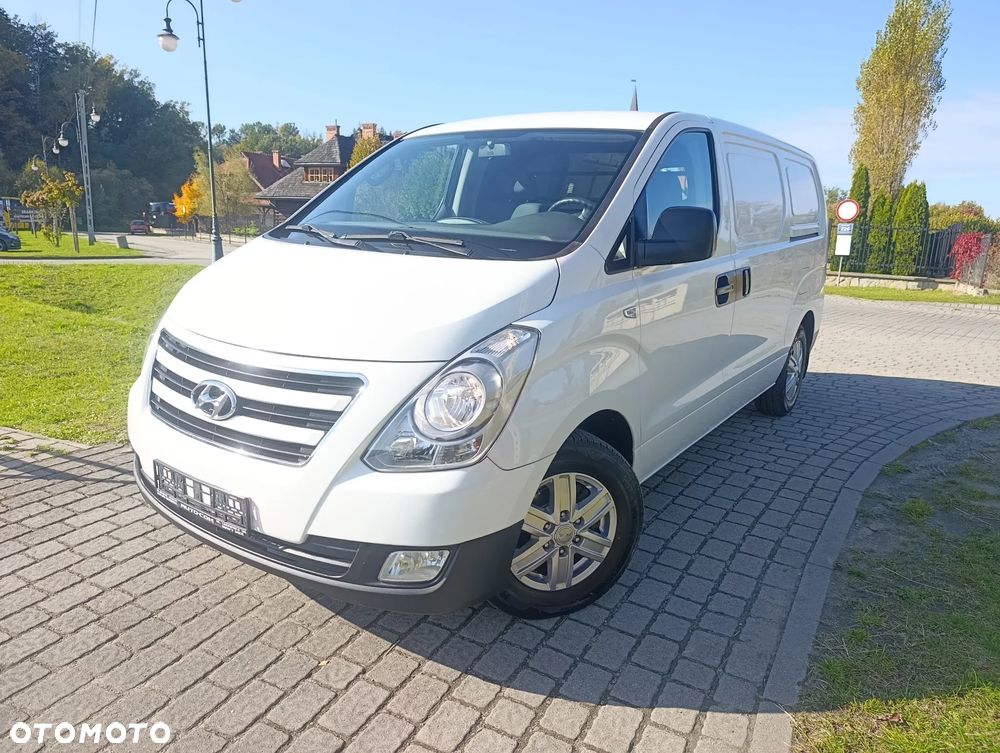 Hyundai H
