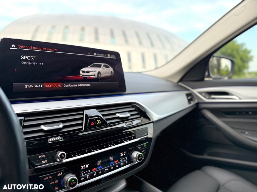 BMW Seria 5 520d xDrive AT MHEV - 14