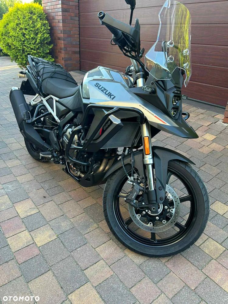Suzuki V-STROM