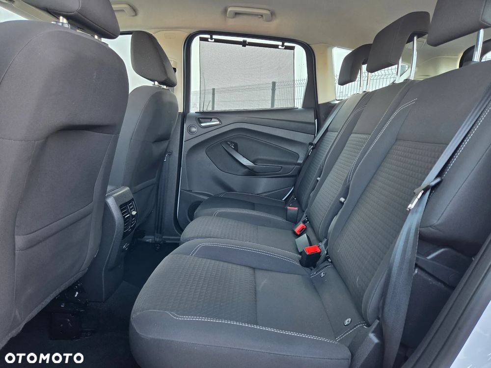 Ford C-MAX 1.5 TDCi Start-Stop-System Titanium - 26