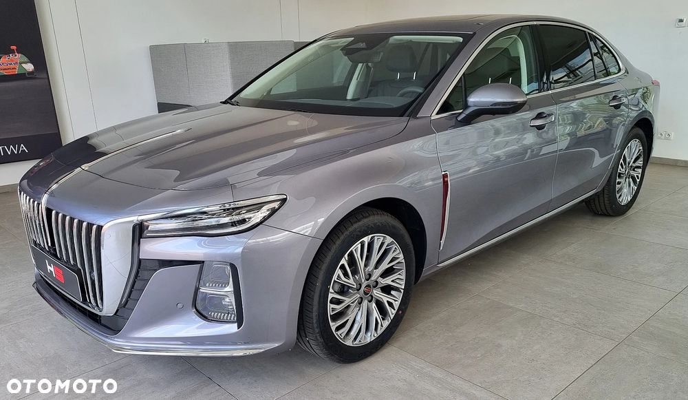 Hongqi H5 - 2
