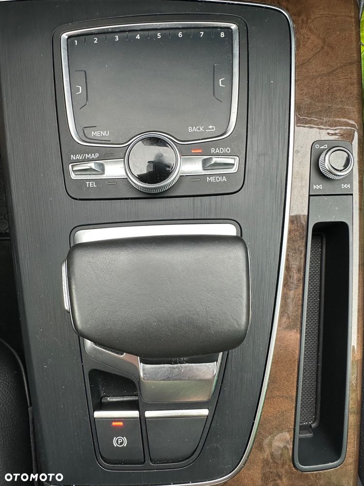 Audi Q5 2.0 TFSI Quattro Design S tronic - 13