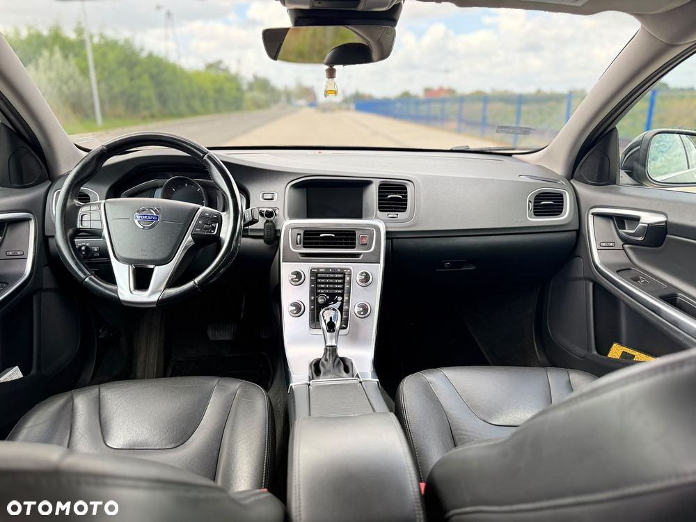 Volvo S60 D4 Drive-E Summum - 11