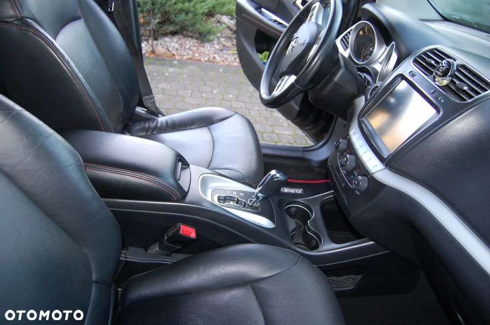 Dodge Journey - 12