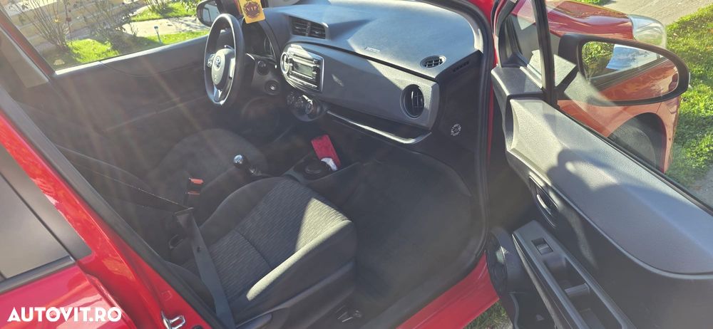 Toyota Yaris - 6