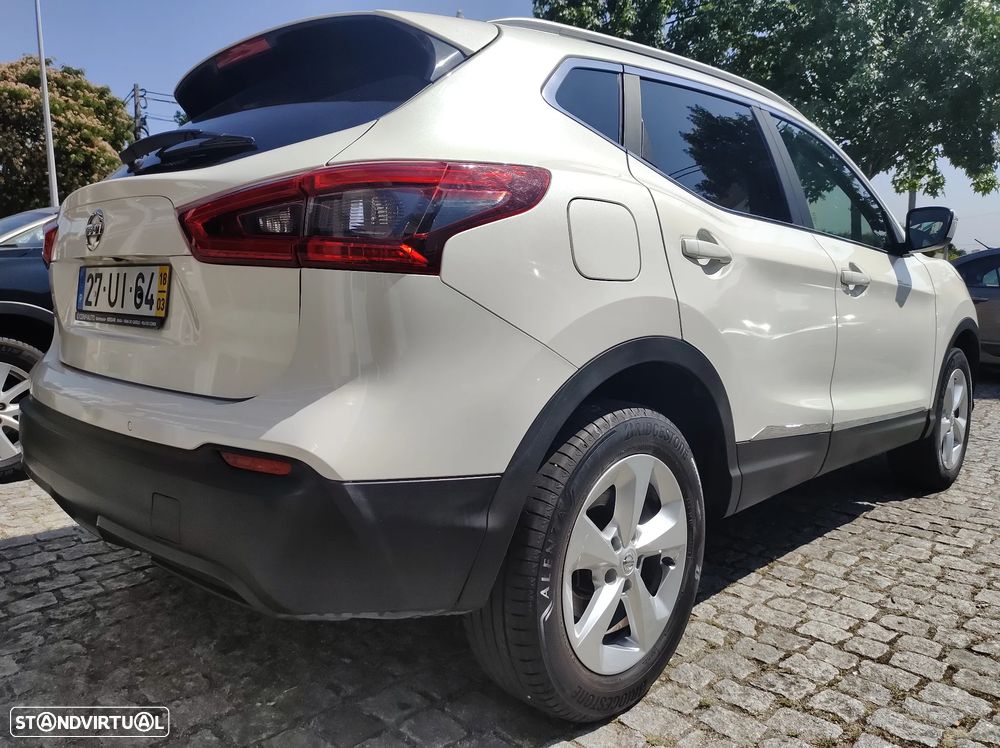Nissan Qashqai 1.5 dCi N-Connecta Business - 10