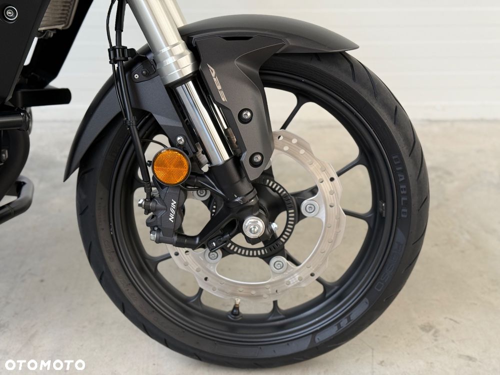 Honda CB - 10