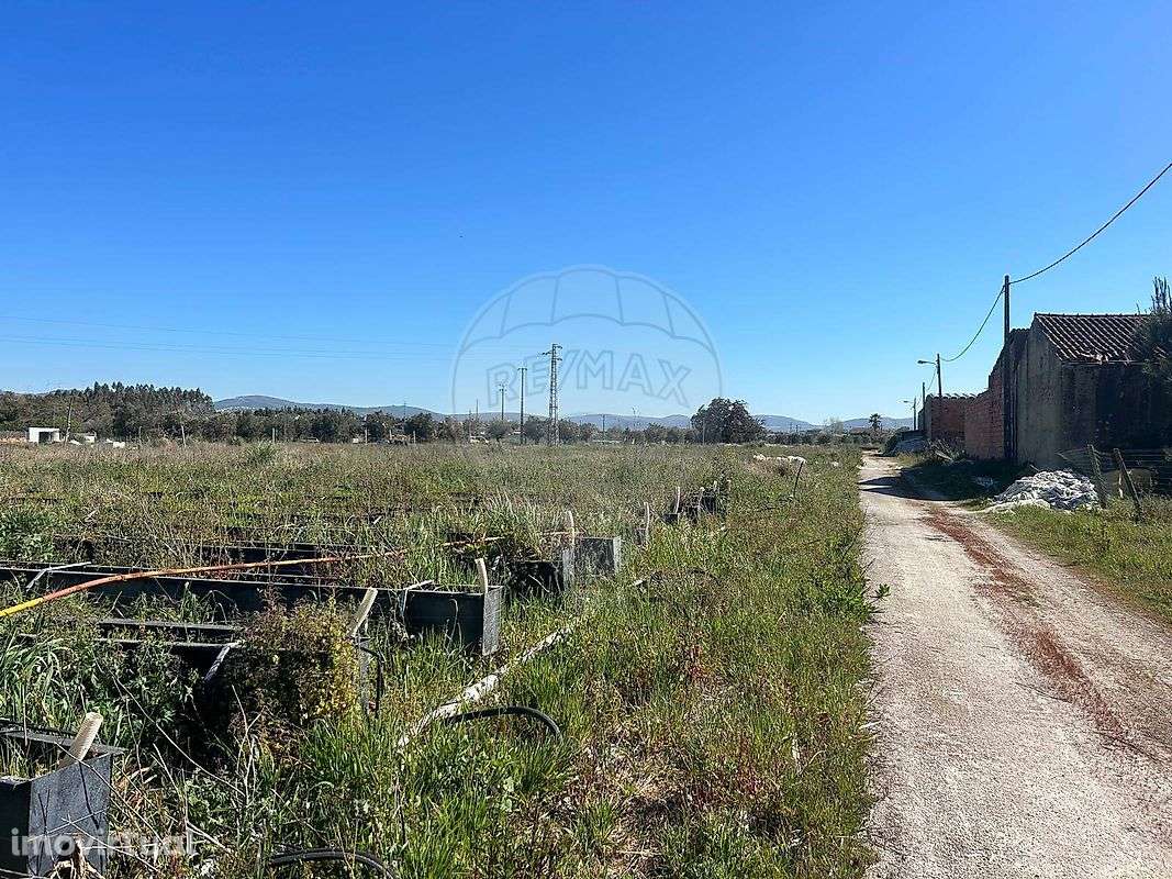 Terreno  para venda - Grande imagem: 2/4