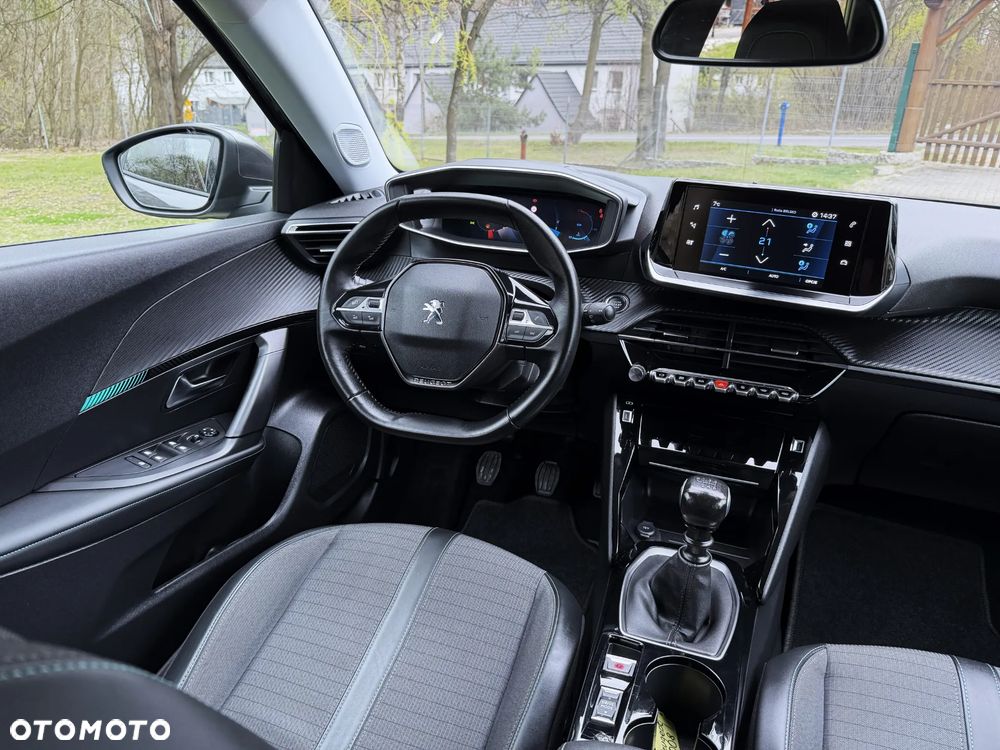 Peugeot 2008 PureTech 130 Allure Pack - 12