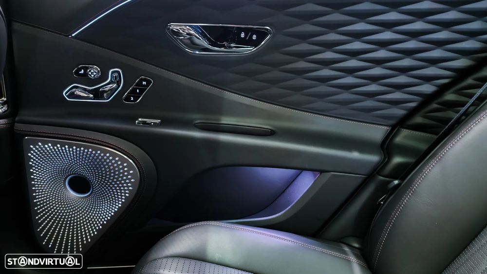 Bentley Flying Spur Hybrid - 19