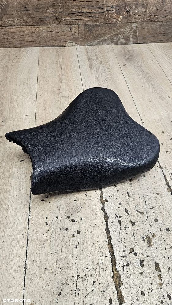 Siedzenie kierowcy Kawasaki Z900 53066-0581 - 2