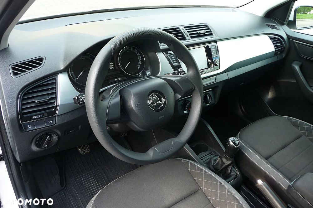 Skoda Fabia 1.0 TSI Active - 9