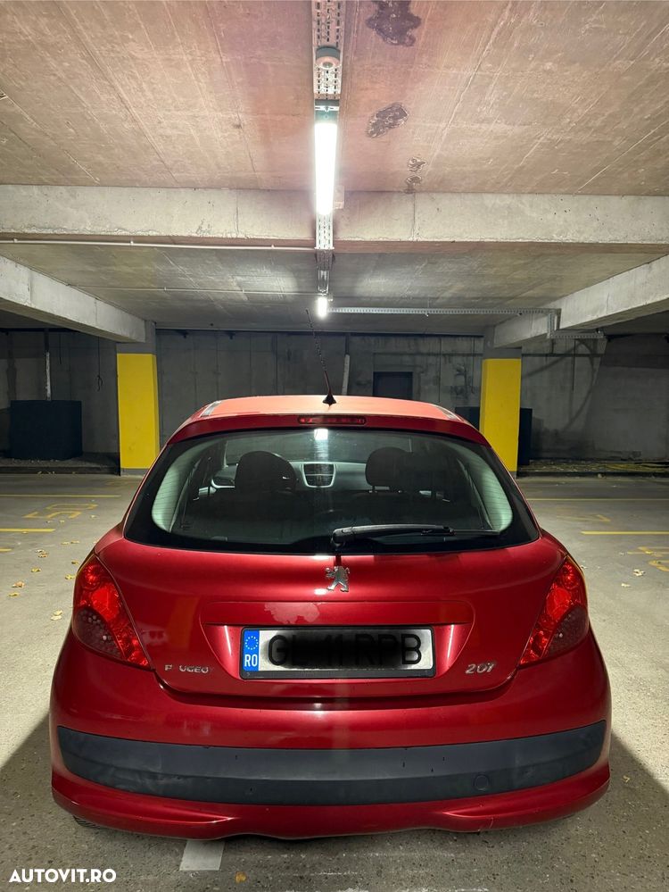 Peugeot 207 - 3