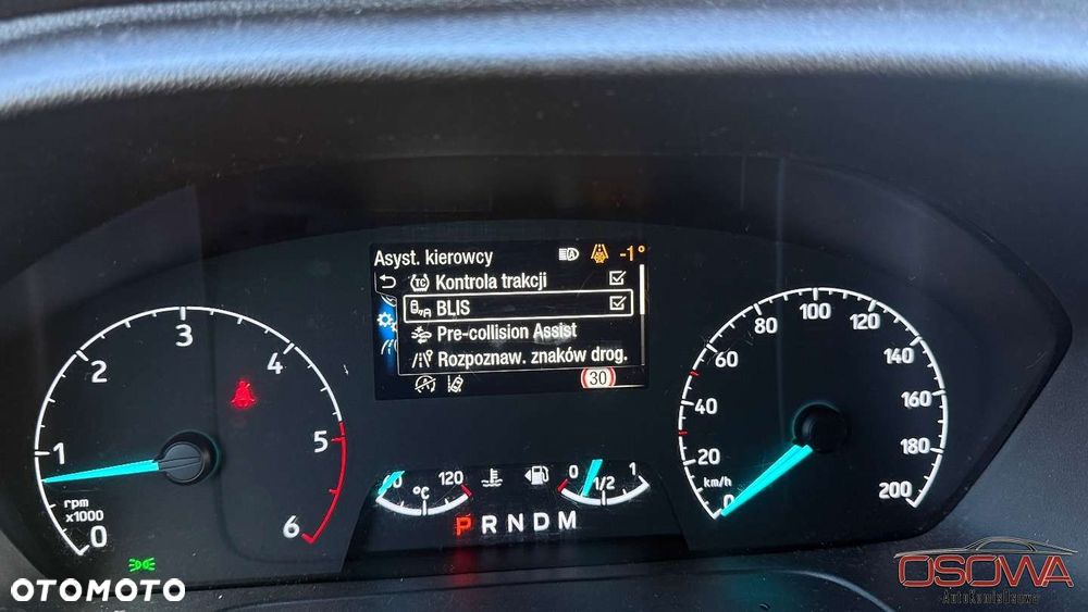 Ford Tourneo Custom - 29