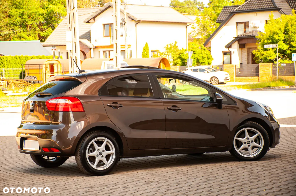 Kia Rio 1.4 Platinum Edition - 15