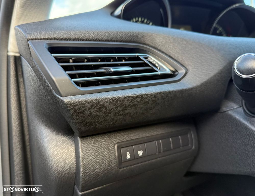 Peugeot 308 SW 1.6 BlueHDi Allure - 12