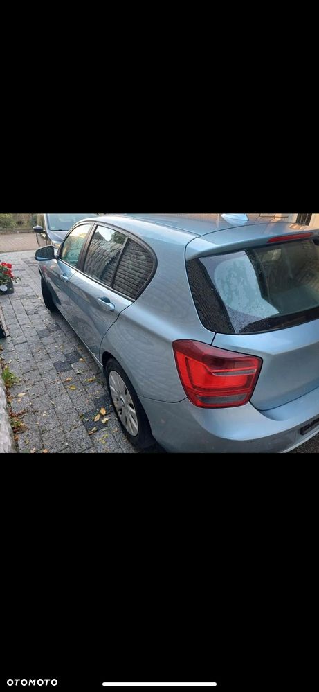 BMW Seria 1 118i - 4