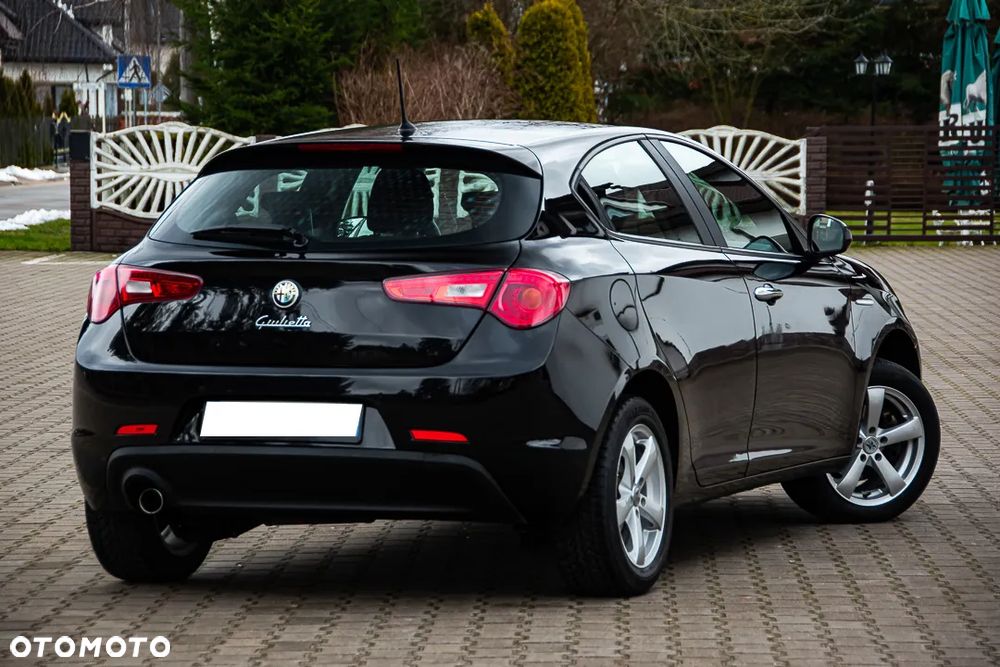 Alfa Romeo Giulietta 1.4 TB Impression - 11
