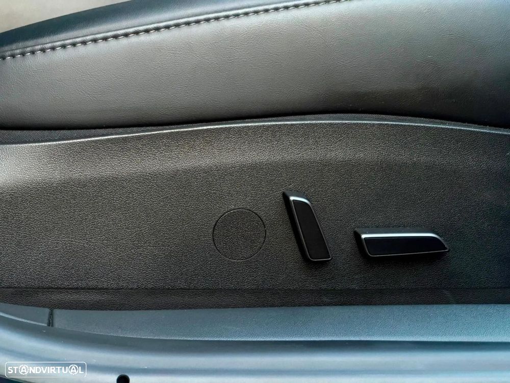 Tesla Model 3 - 29