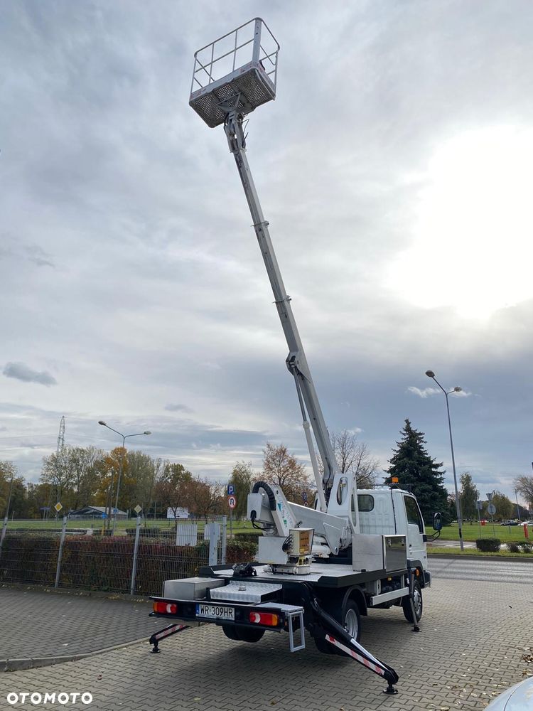 Nissan CABSTAR 3,0D PODNOŚNIK KOSZOWY MULTITEL MX200 20M WYS. ROBOCZA - 18