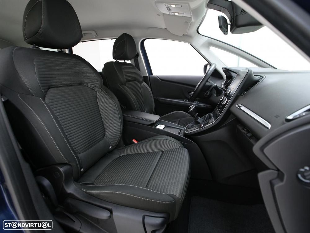 Renault Scénic - 12