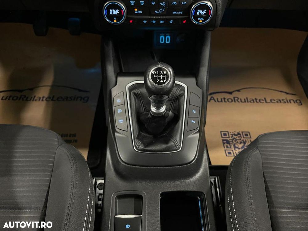 Ford Focus 1.5 EcoBlue Titanium - 26