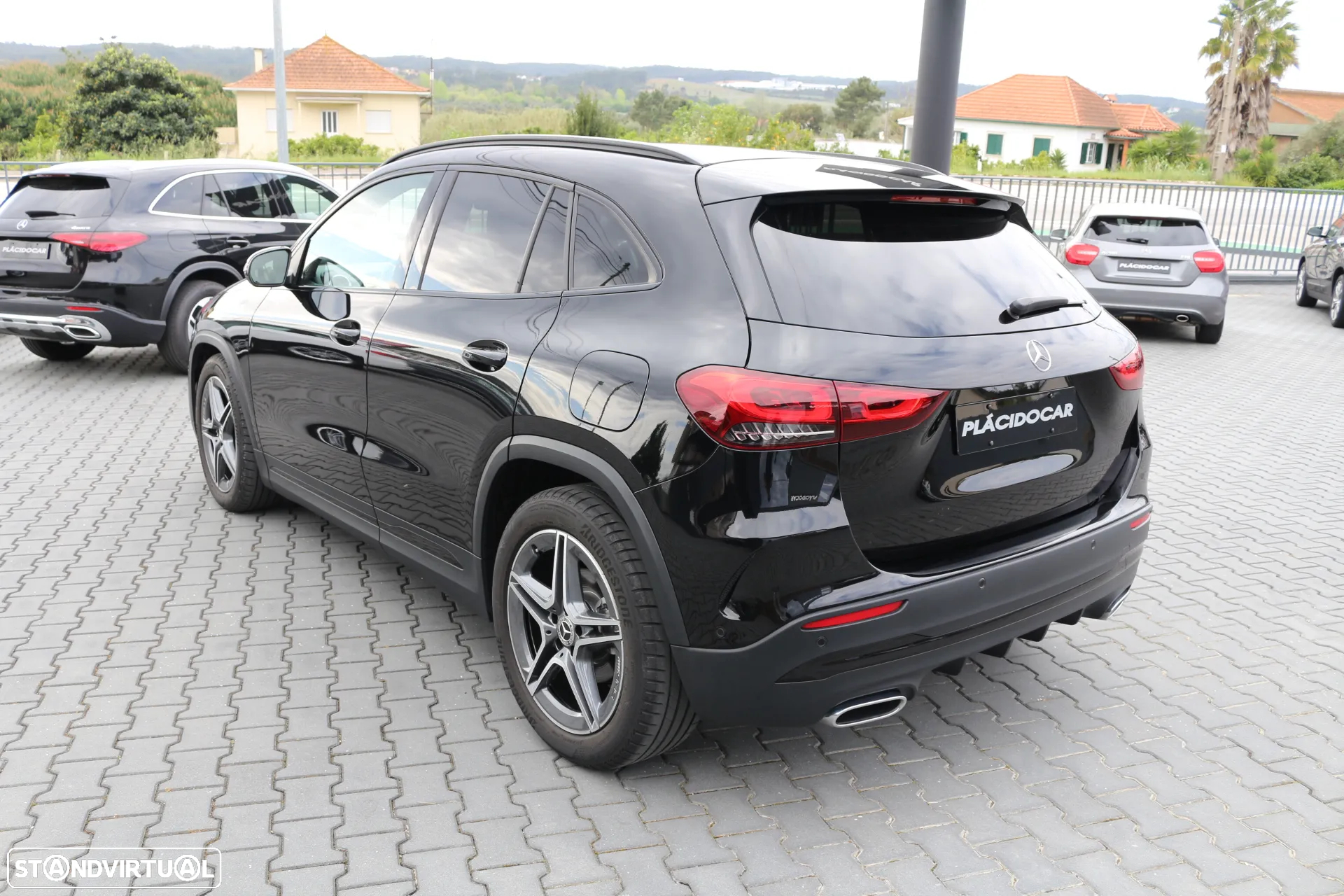 Mercedes-Benz GLA 200 d AMG Line - 4