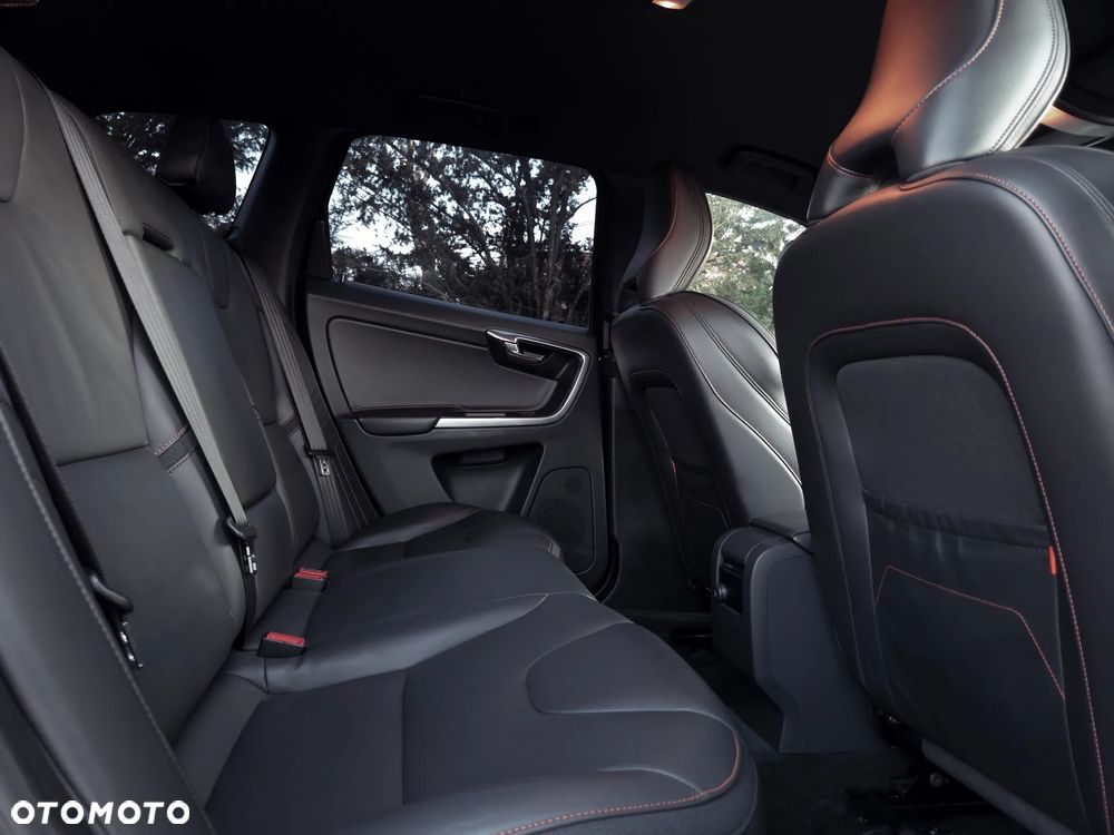 Volvo XC 60 D3 Ocean Race - 23