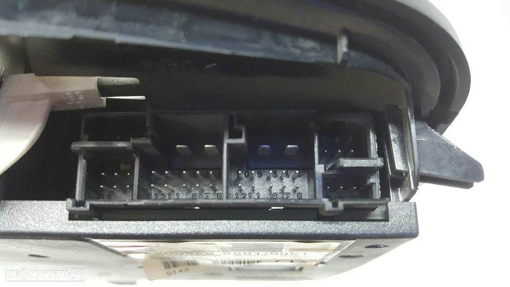 LUZ INTERIOR MERCEDES CLASE CLK (W209) COUPE 220 CDI (209.308) - 5