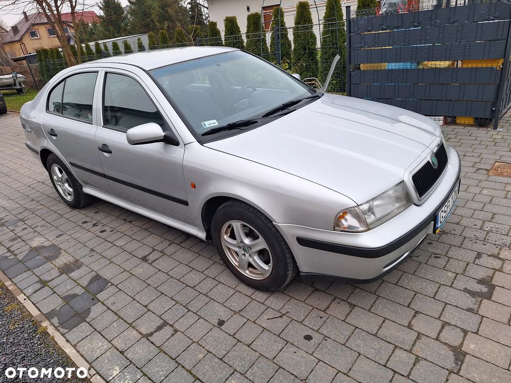 Skoda Octavia 1.6 Generation I - 5