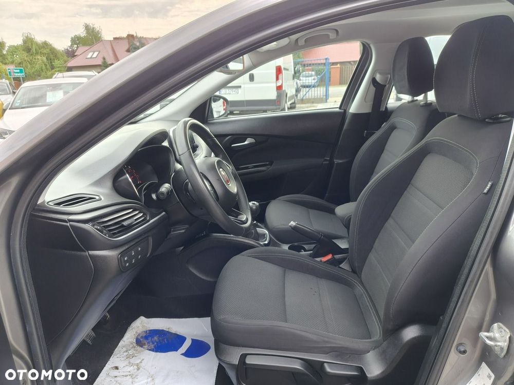 Fiat Tipo 1.4 16v Easy EU6d - 7
