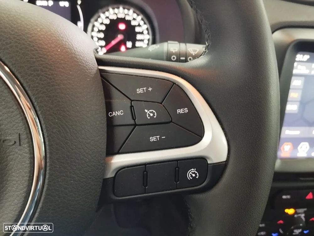 Jeep Renegade 1.5 TG e-Hybrid Longitude DCT - 18