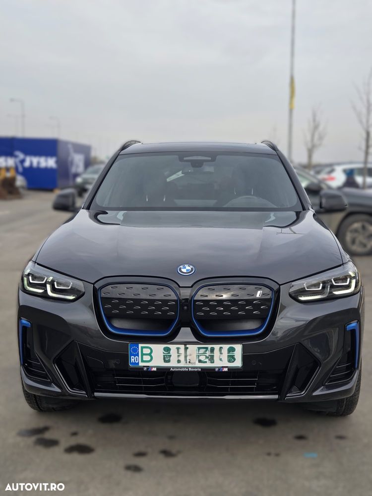 BMW iX3 - 3