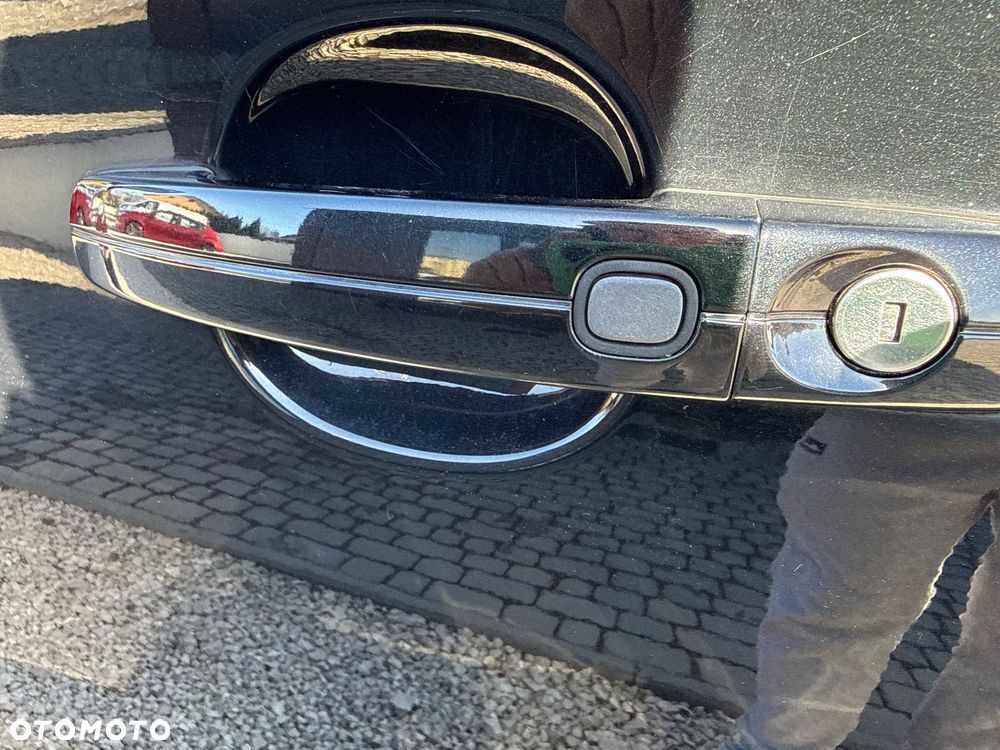 Ford Kuga 2.0 TDCi 4x4 Titanium - 13