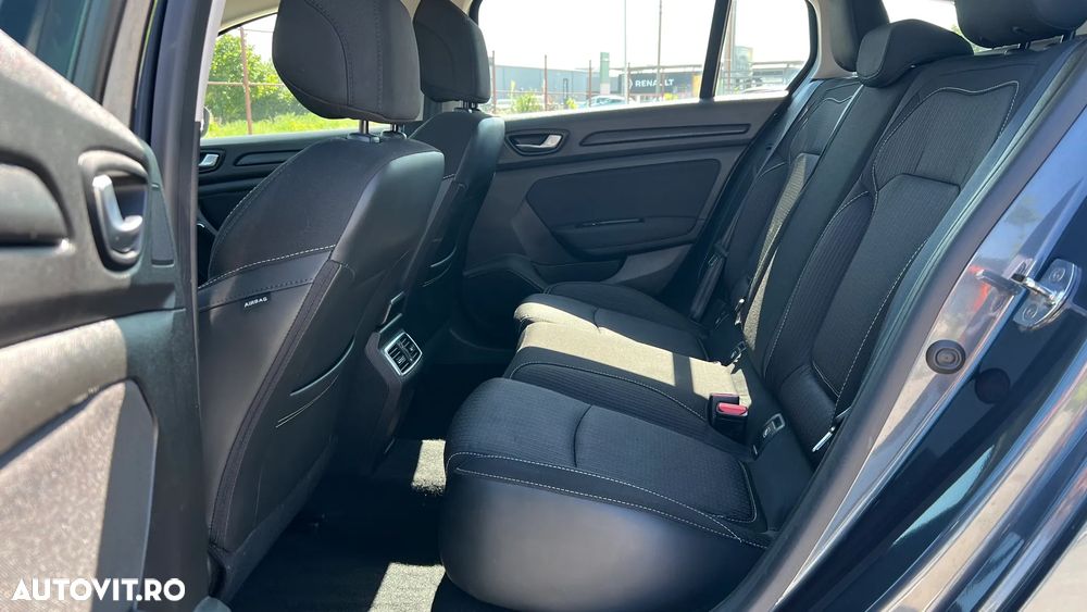 Renault Megane BLUE dCi 115 EDC BUSINESS EDITION - 6