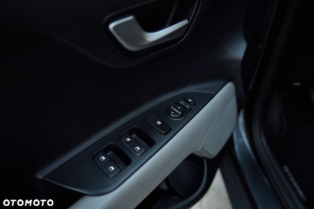 Kia Stonic - 17