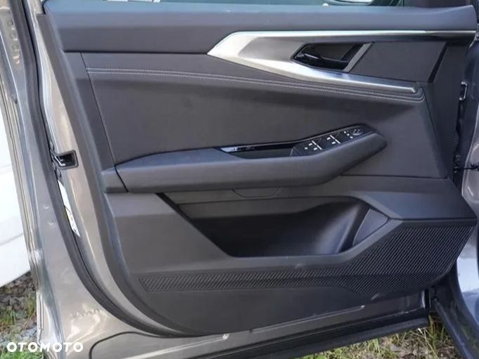 Renault Austral 1.2 E-Tech Full Hybrid 200 Techno MMT - 9