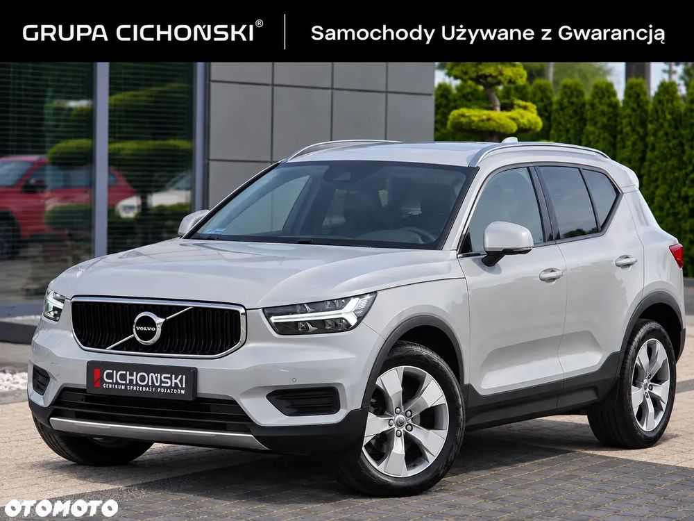 Volvo XC 40 T3 Momentum Pro - 1