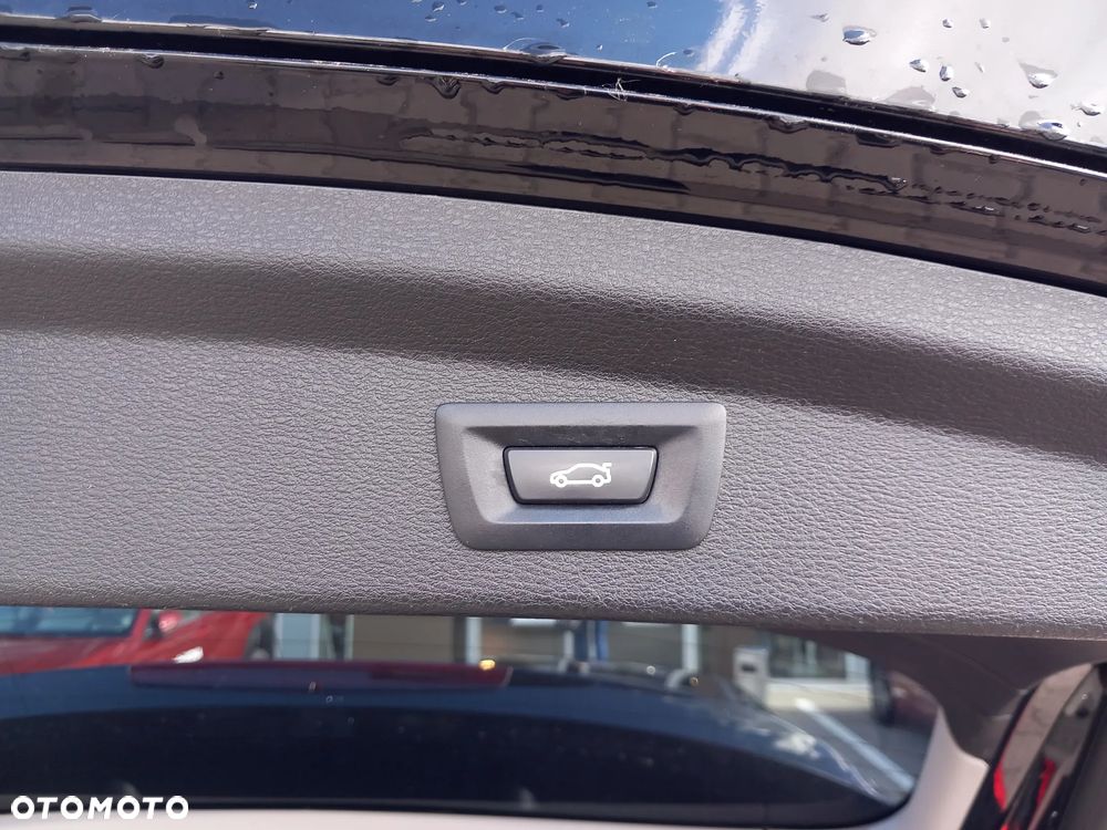 BMW X2 sDrive18i GPF Advantage - 32