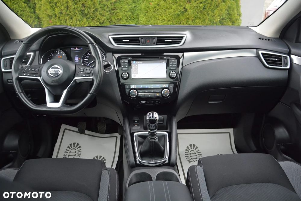 Nissan Qashqai - 23