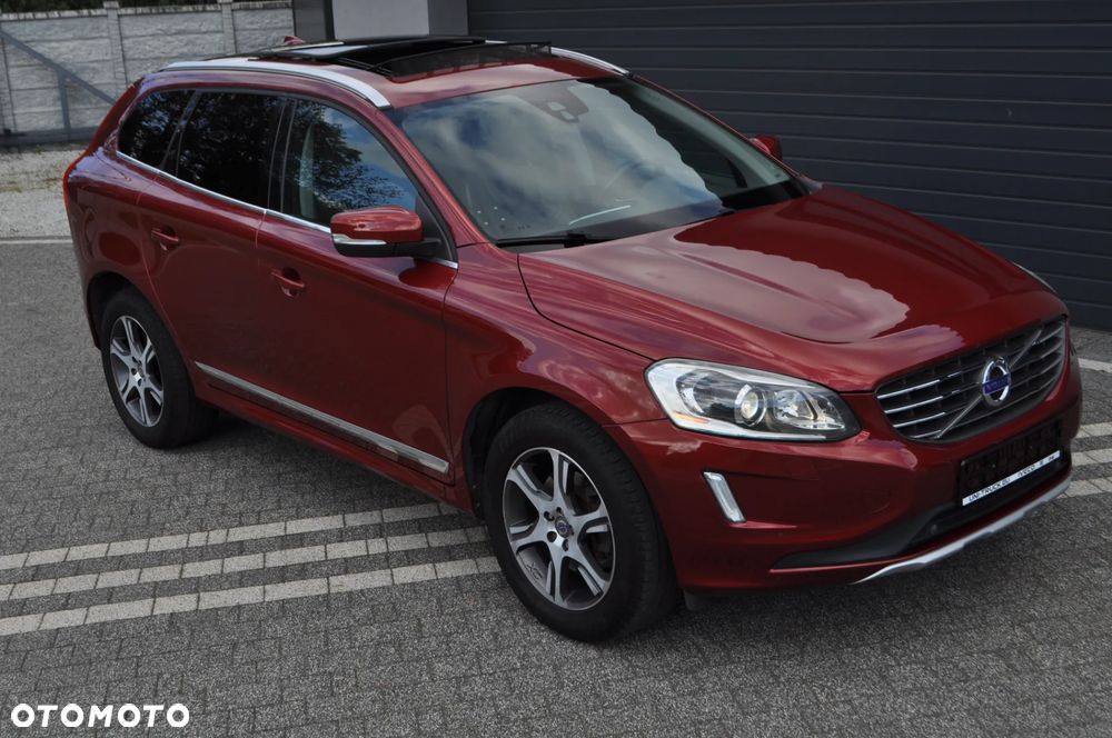 Volvo XC 60 D4 Drive-E Momentum - 4