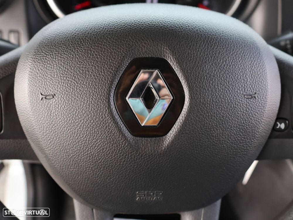 Renault Trafic 2.0 dCi L1H1 1.0T - 45