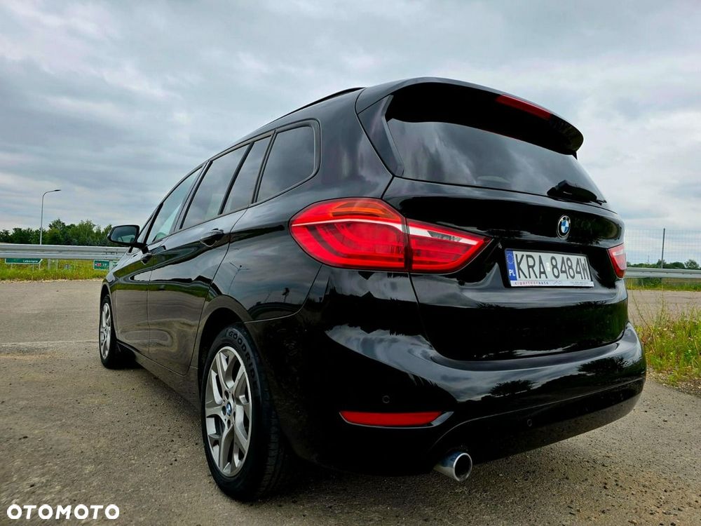 BMW Seria 2 218d Sport Line - 15