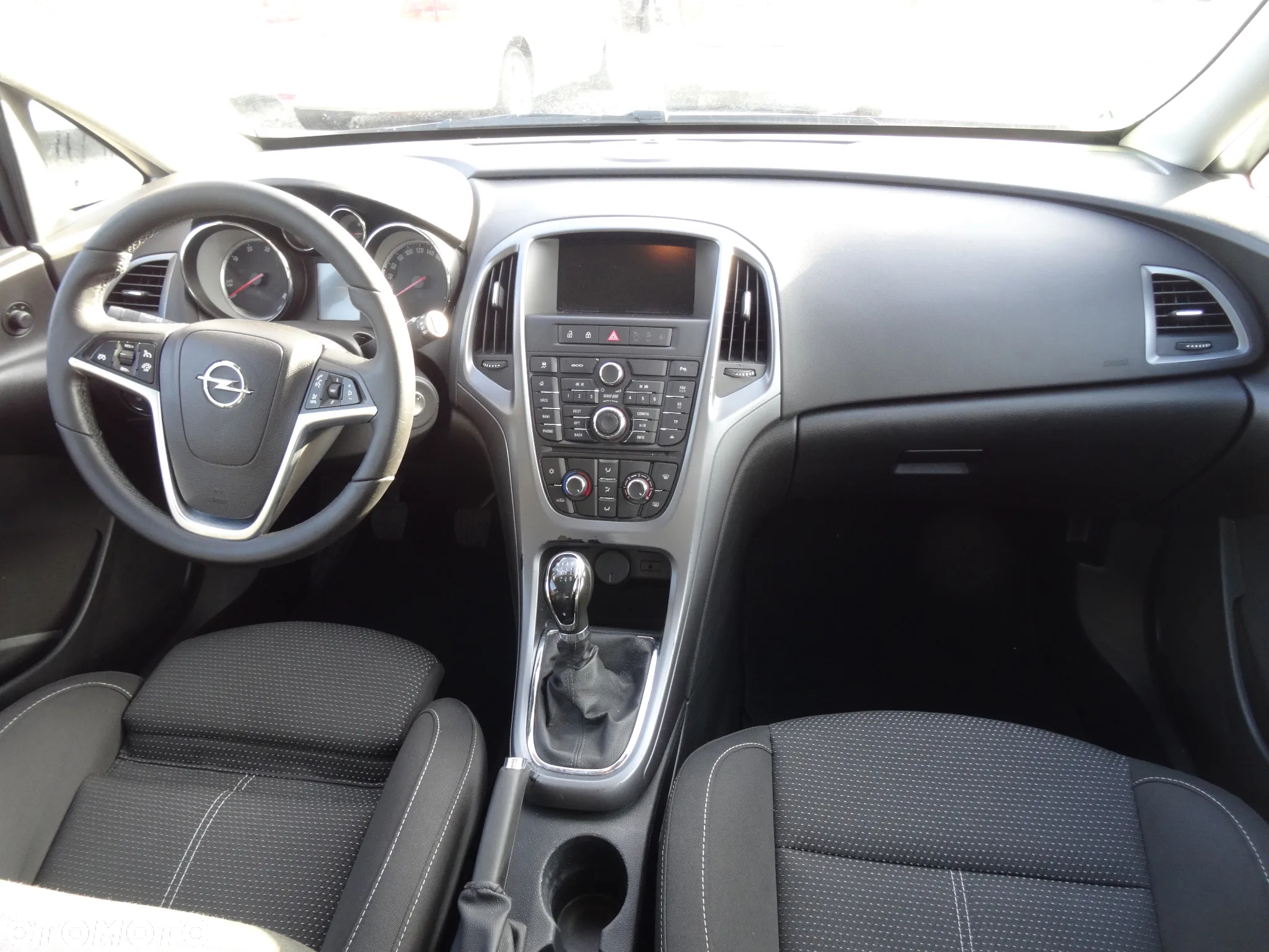 Opel Astra 1.6 CDTI Active - 11